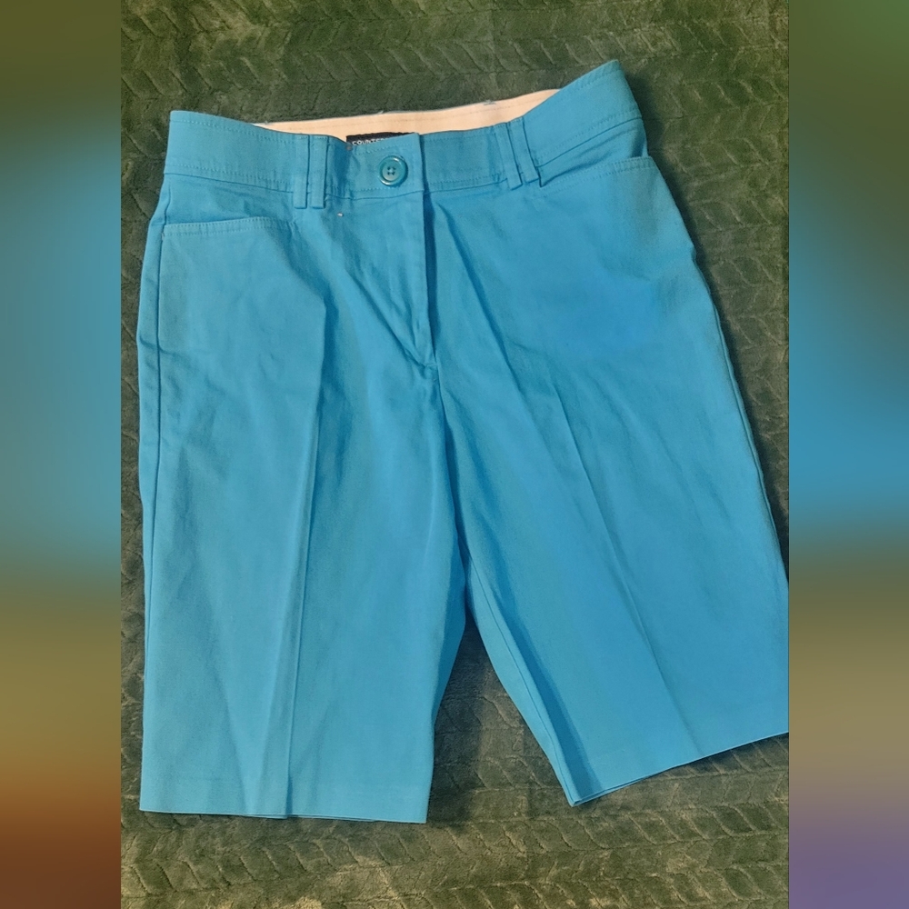 Counterparts Women's Bermuda Shorts in Bright Turquoise, Size 8